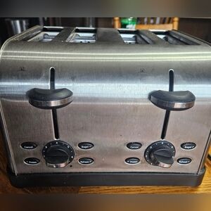 Oster 4 Slice Toaster